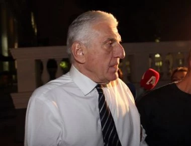 Ο Γ.Παπαντωνίου παραδέχτηκε πως έβγαζε χρήματα στην Ελβετία «αλλά ήταν 'καθαρά' όχι προϊόν δωροδοκίας»